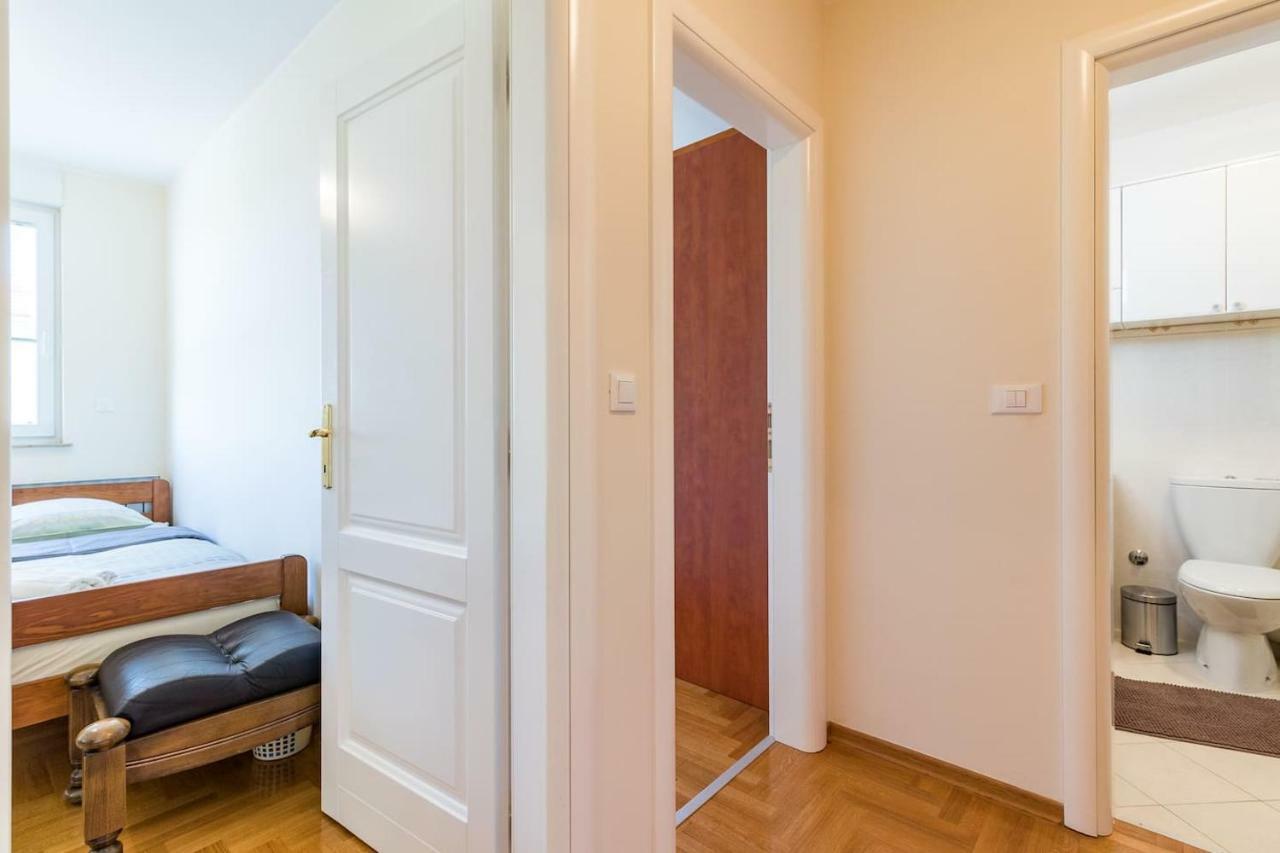 Apartment Klara Pula Luaran gambar