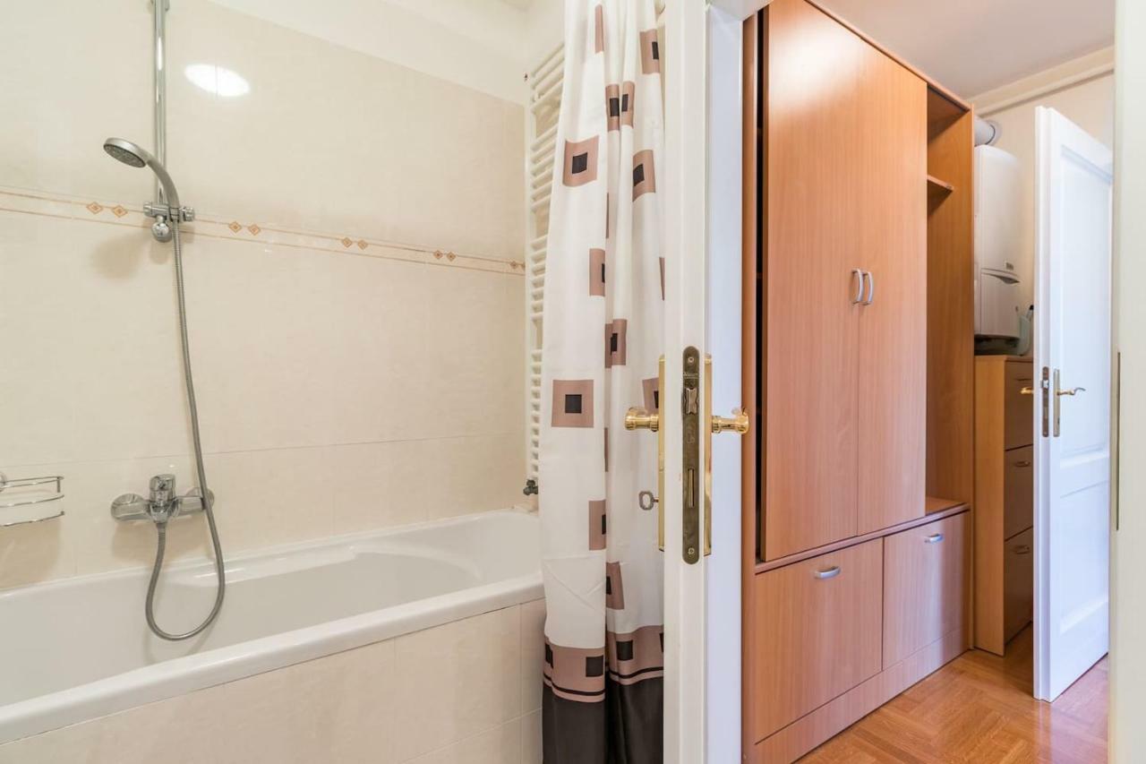 Apartment Klara Pula Luaran gambar